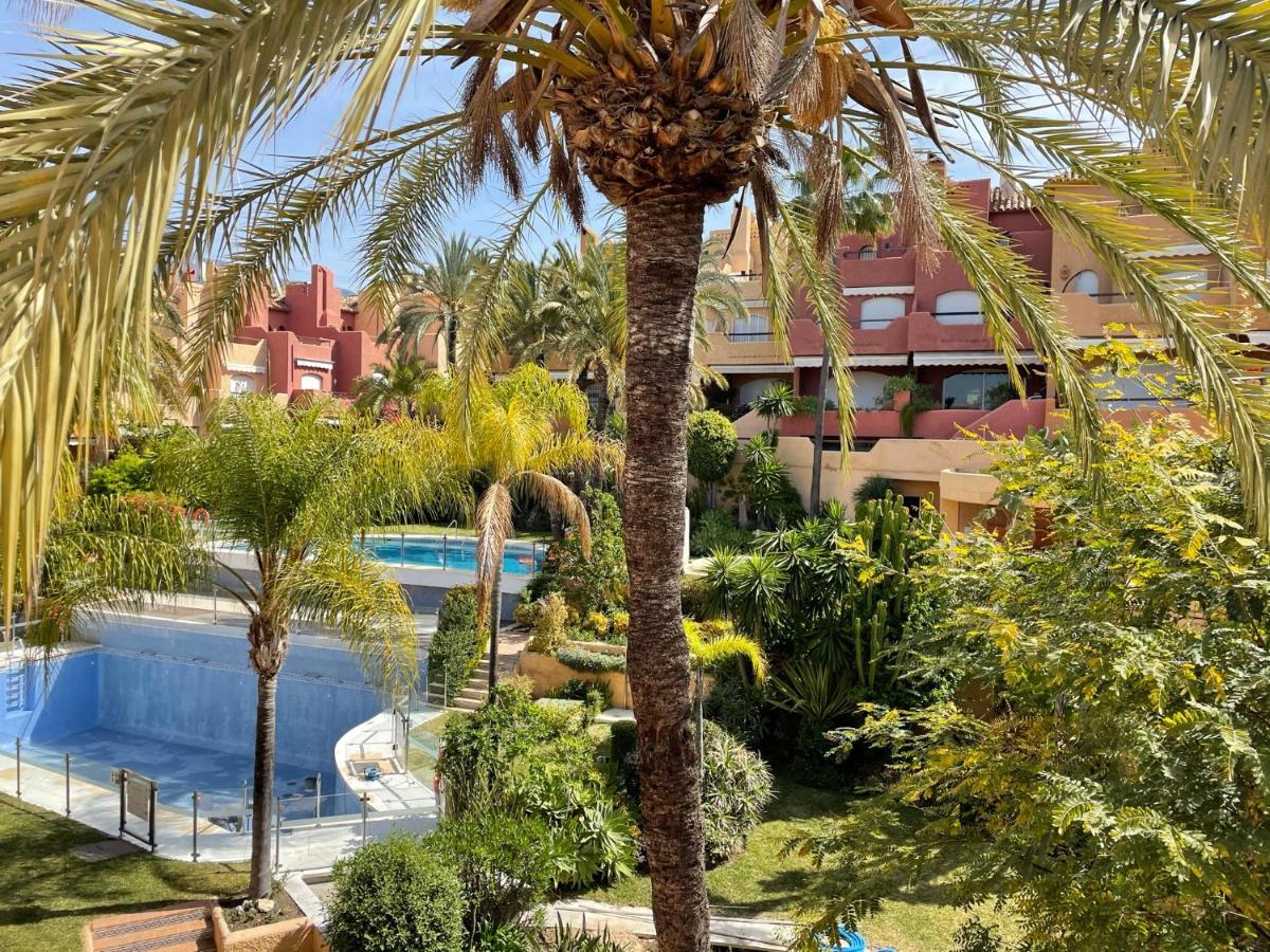 Family Exclusiv Townhouse Puerto Banus Apartemen *