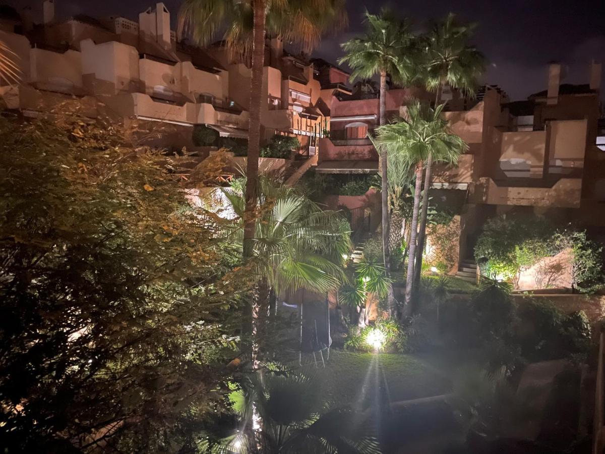 Family Exclusiv Townhouse Puerto Banus Apartemen