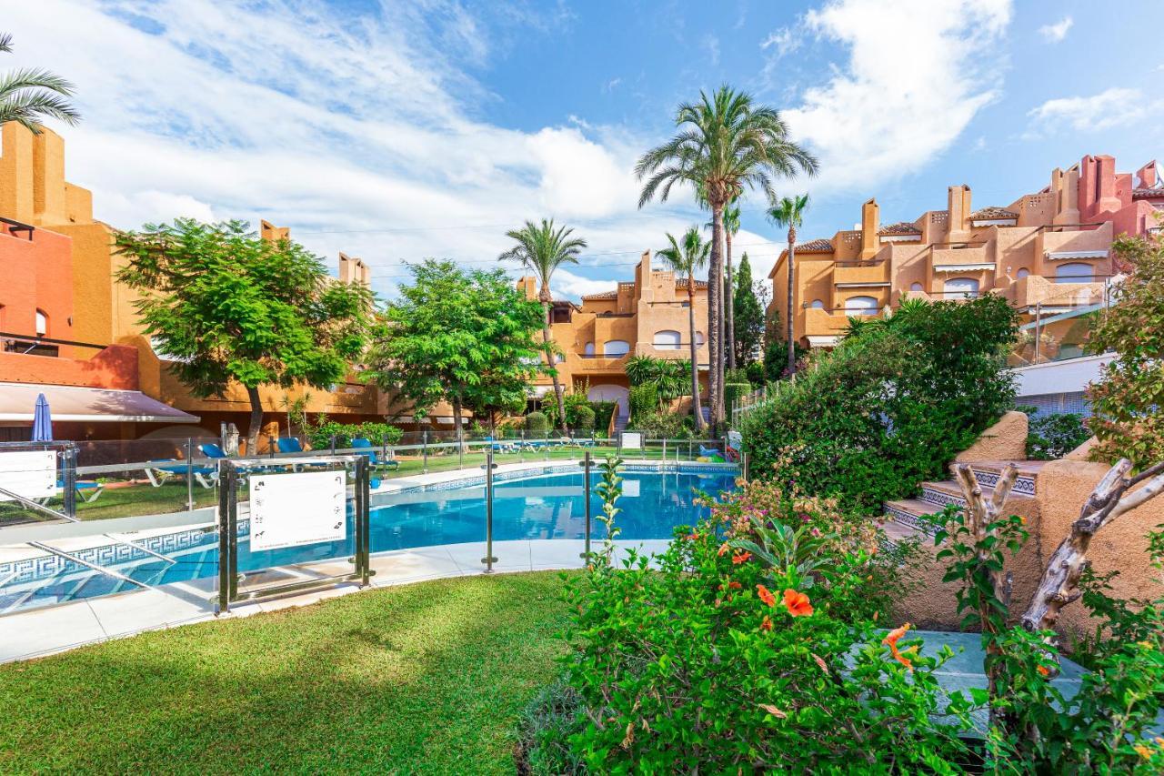 Apartment Family Exclusiv Townhouse Puerto Banus Marbella